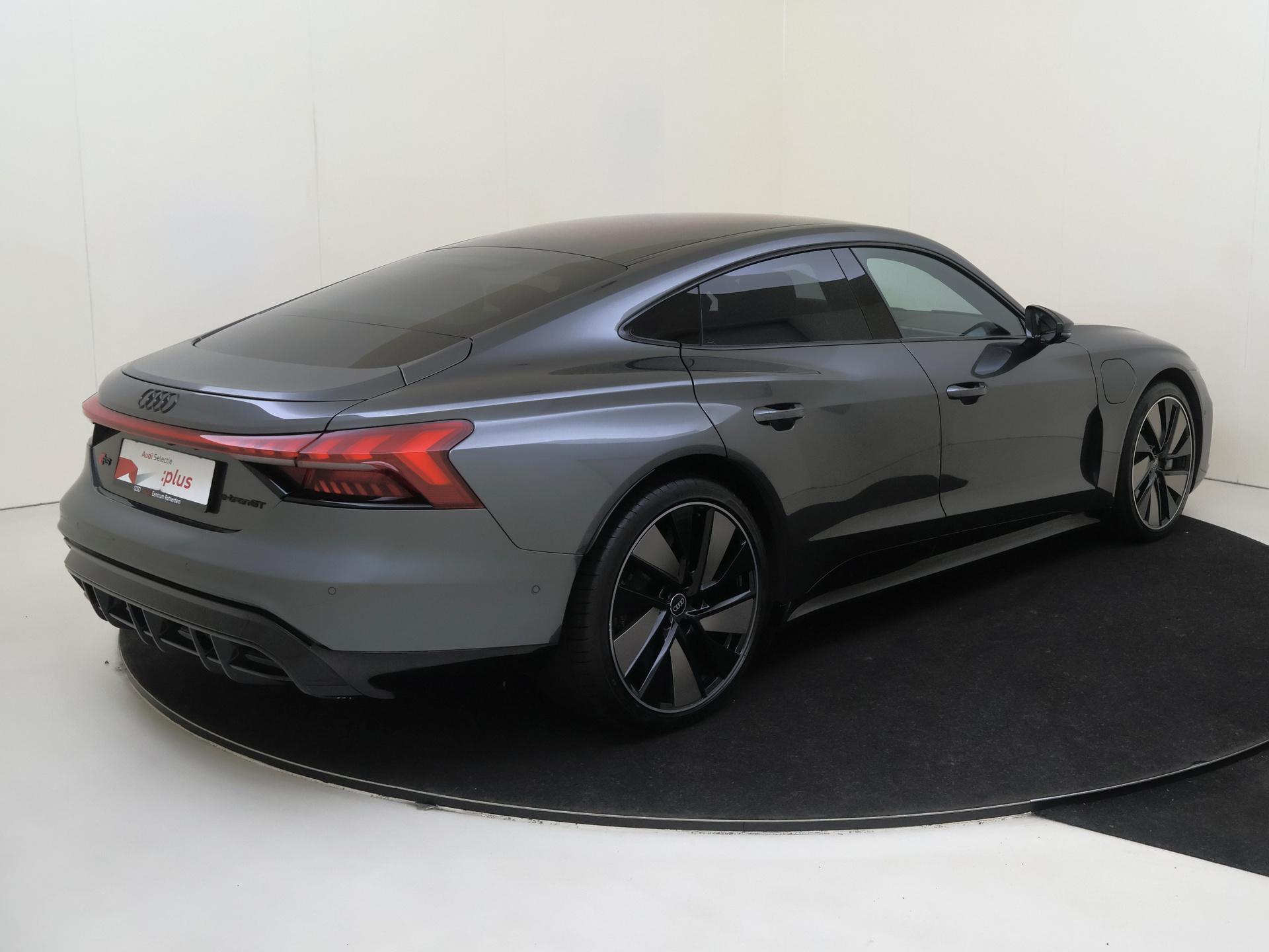 Audi e-tron GT