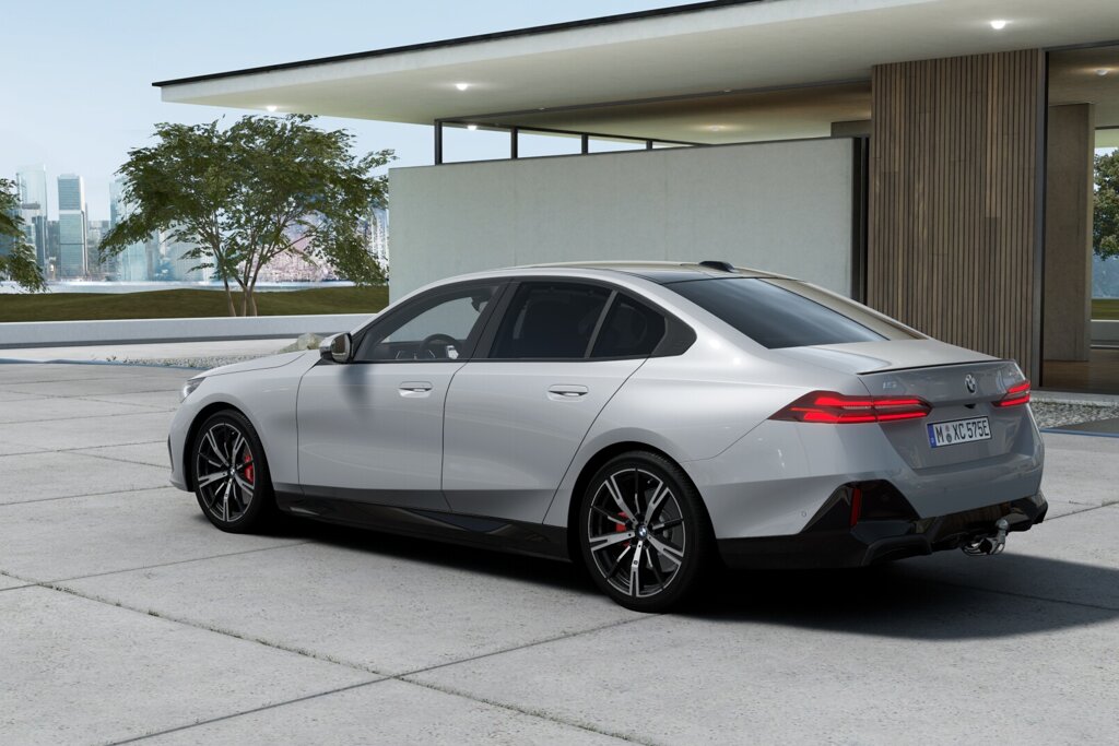 BMW i5 2