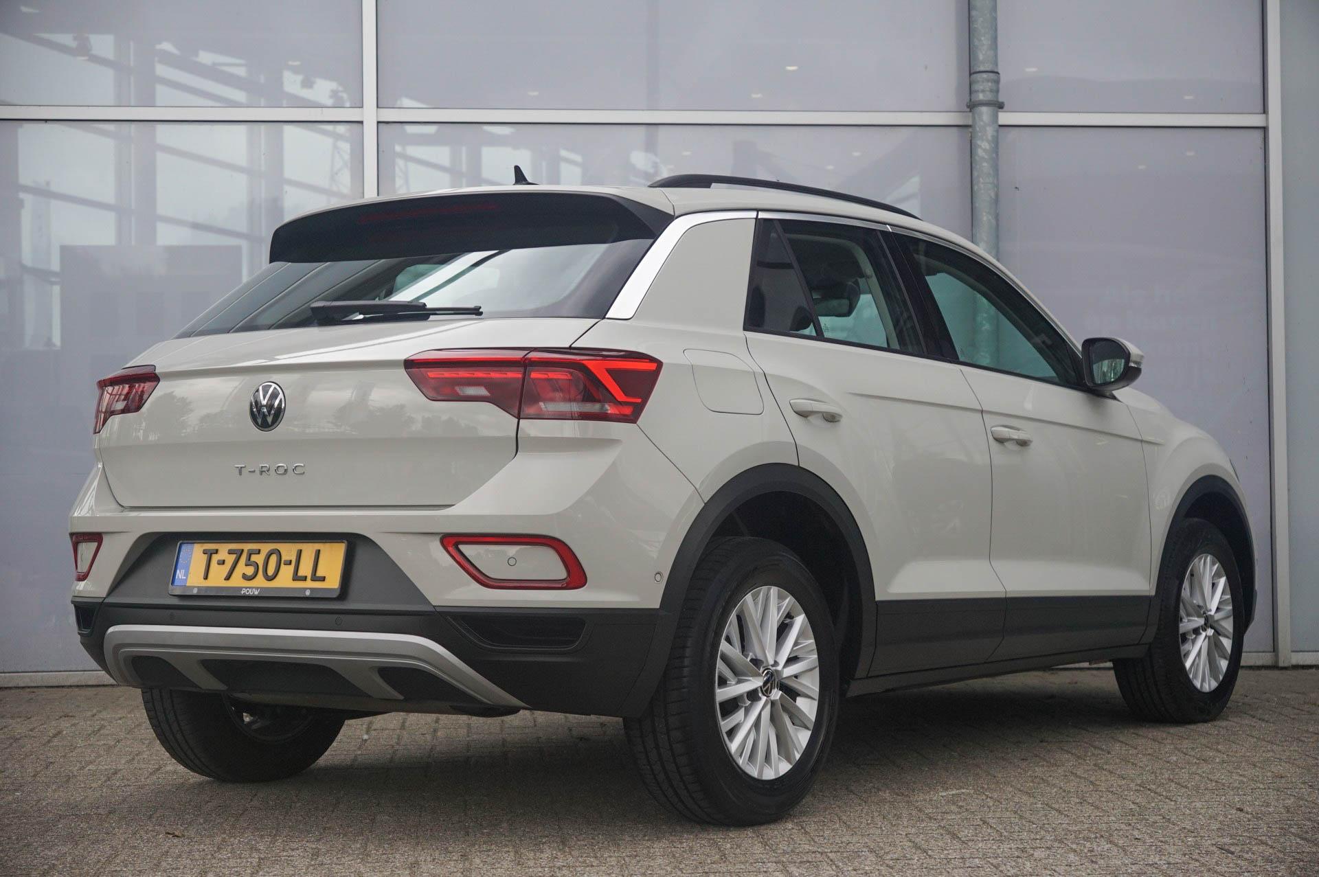 Volkswagen T-Roc 1.0 TSI 110pk Life - Afbeelding 2