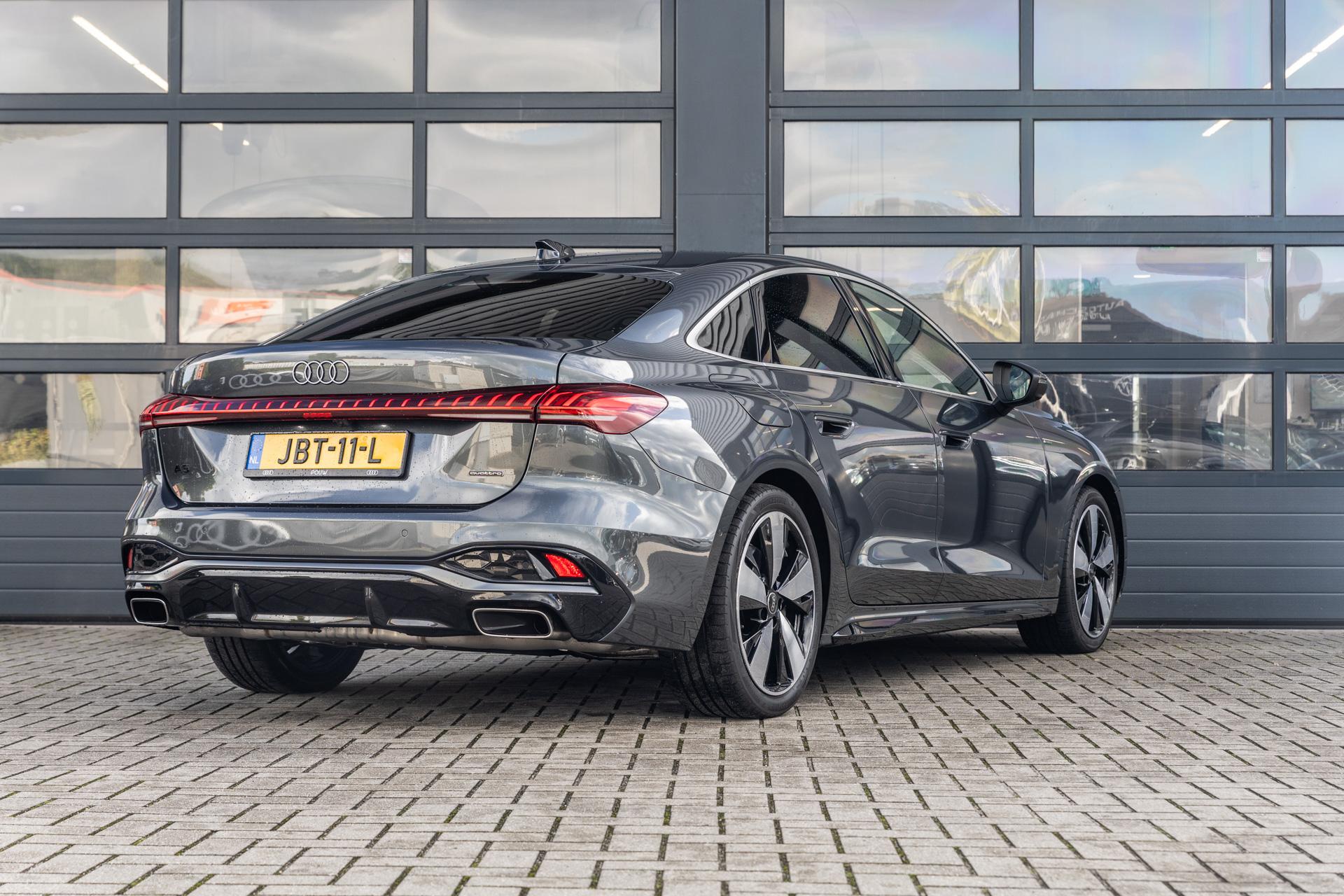 Audi A5 Limousine 2.0 e-hybrid 299pk quattro S edition