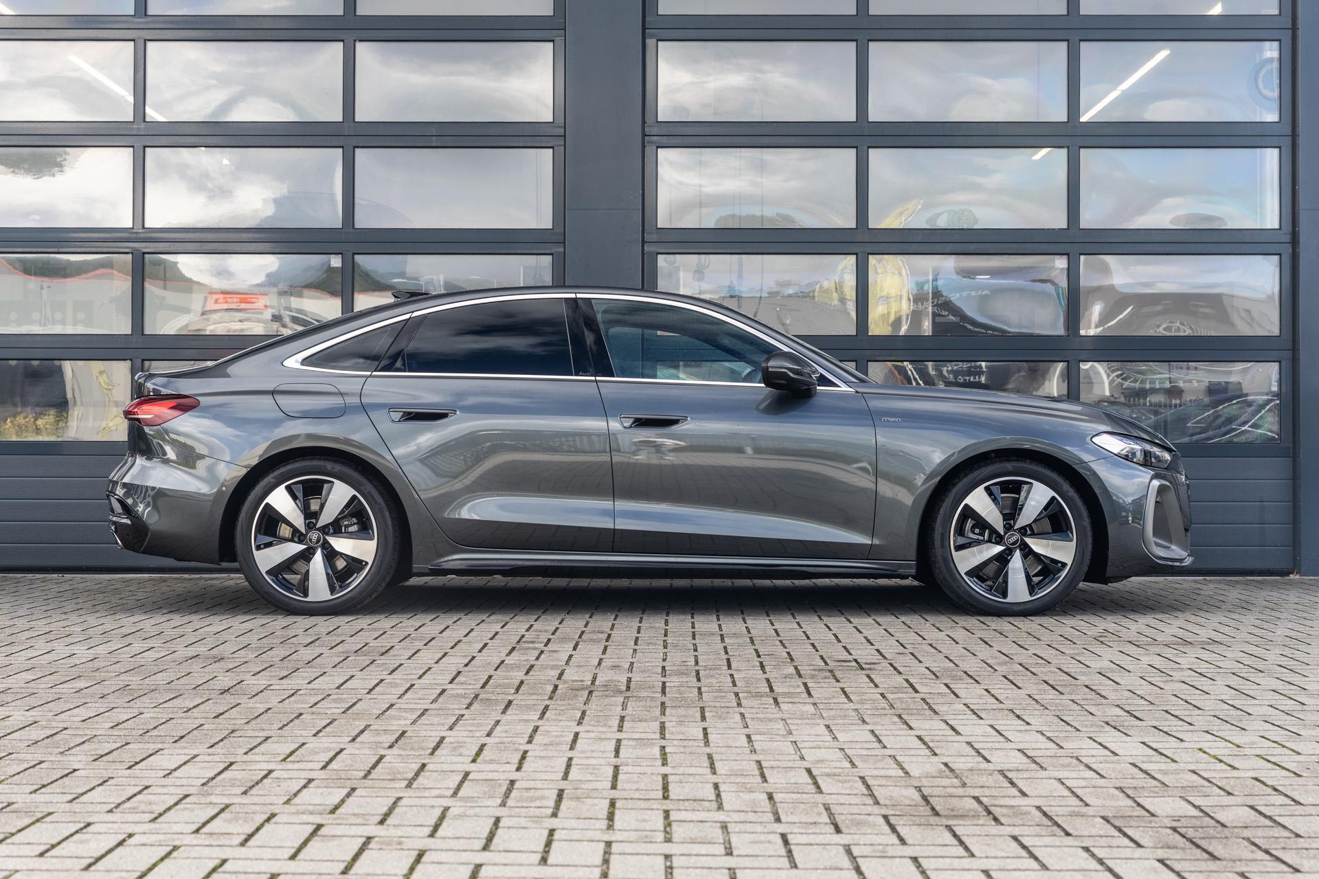 Audi A5 Limousine 2.0 e-hybrid 299pk quattro S edition - Afbeelding 3