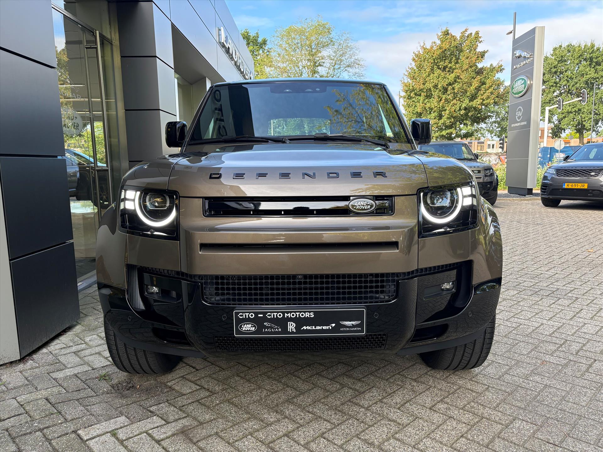 Land Rover Defender - foto 40