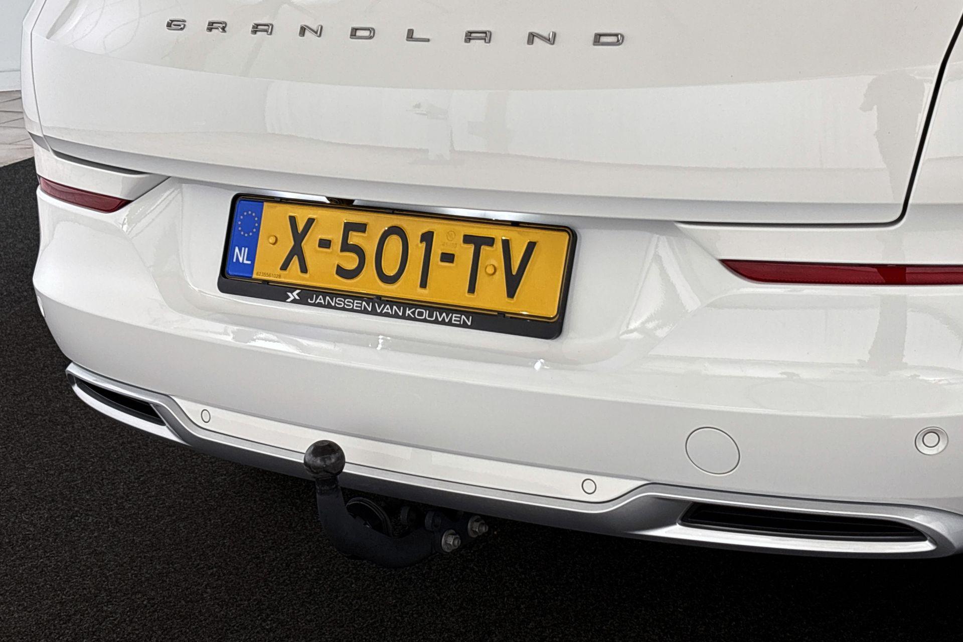 Opel Grandland