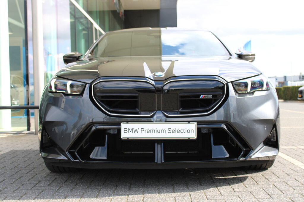 BMW M5 13