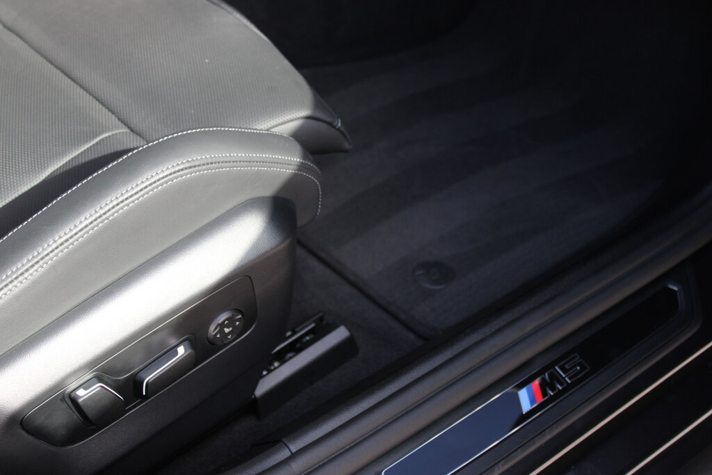 BMW M5 26