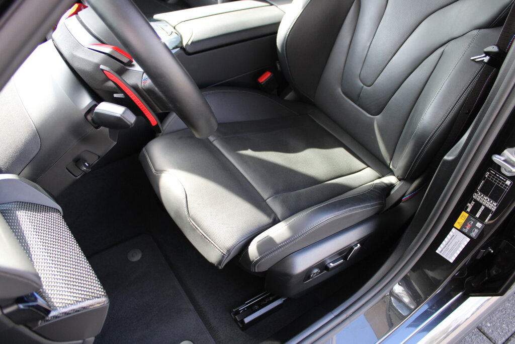 BMW M5 32