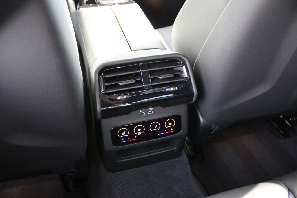 BMW M5 33