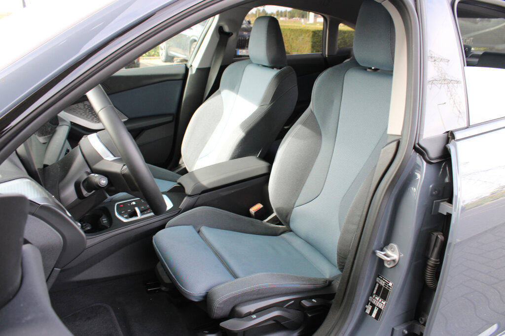 BMW 2 Serie 12