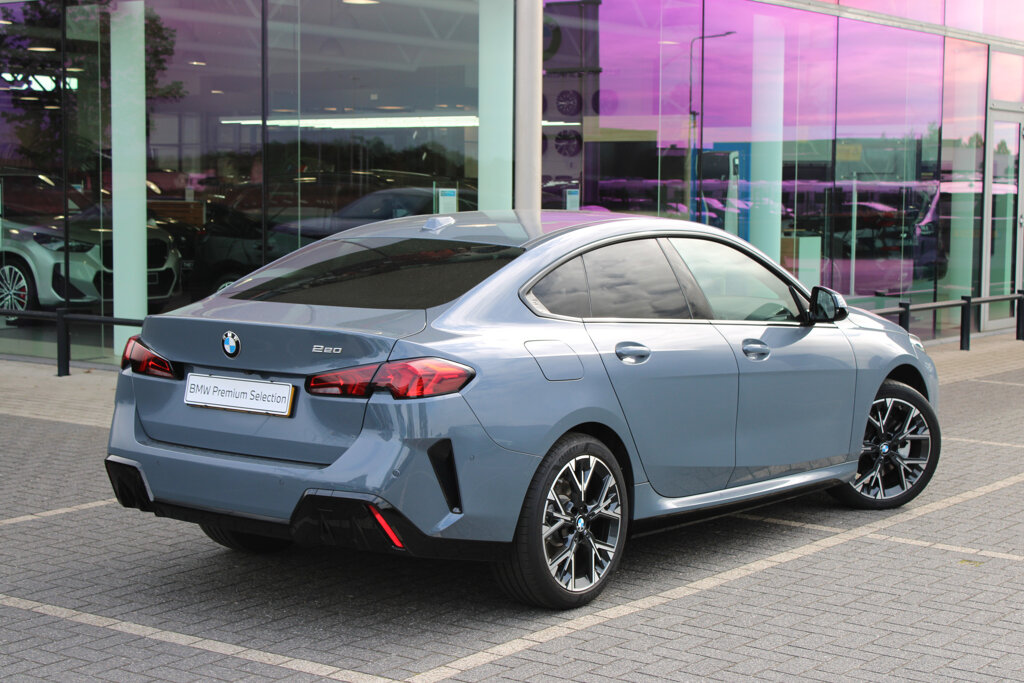 BMW 2 Serie 14