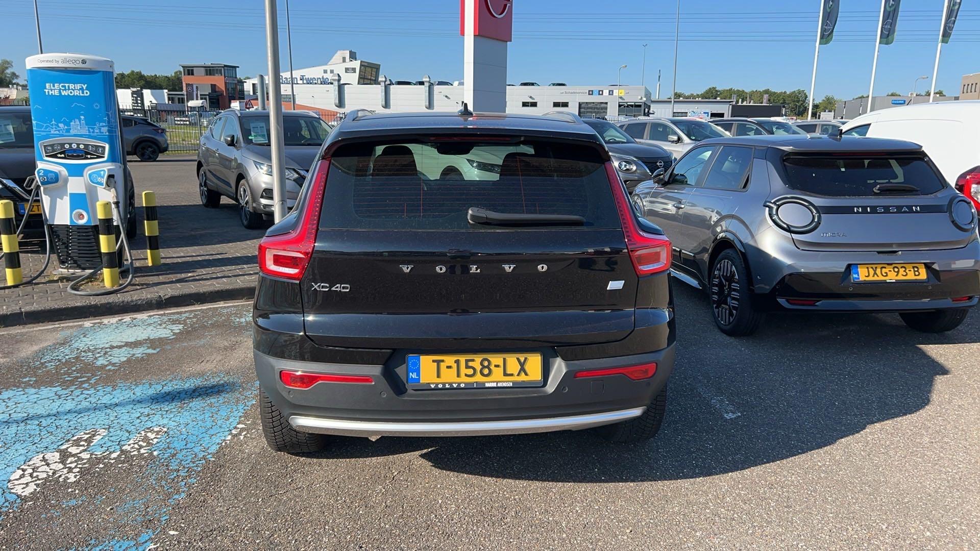 Volvo XC40 1.5 T4 Plug-in hybrid Plus Bright - Afbeelding 4