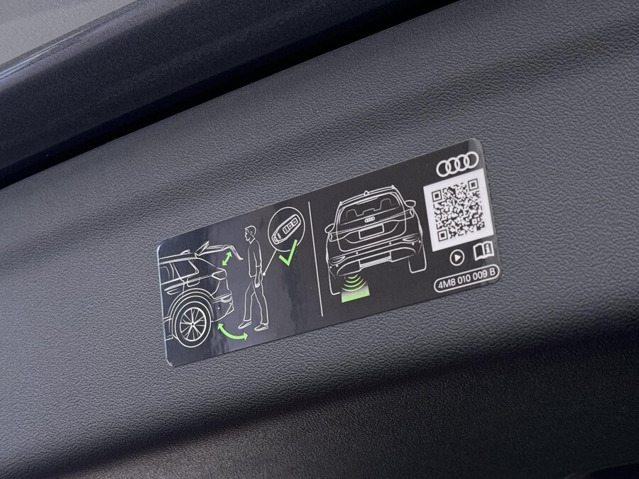 Audi Q6 e-tron S edition 83 Kwh 185 kW / 252 PK
