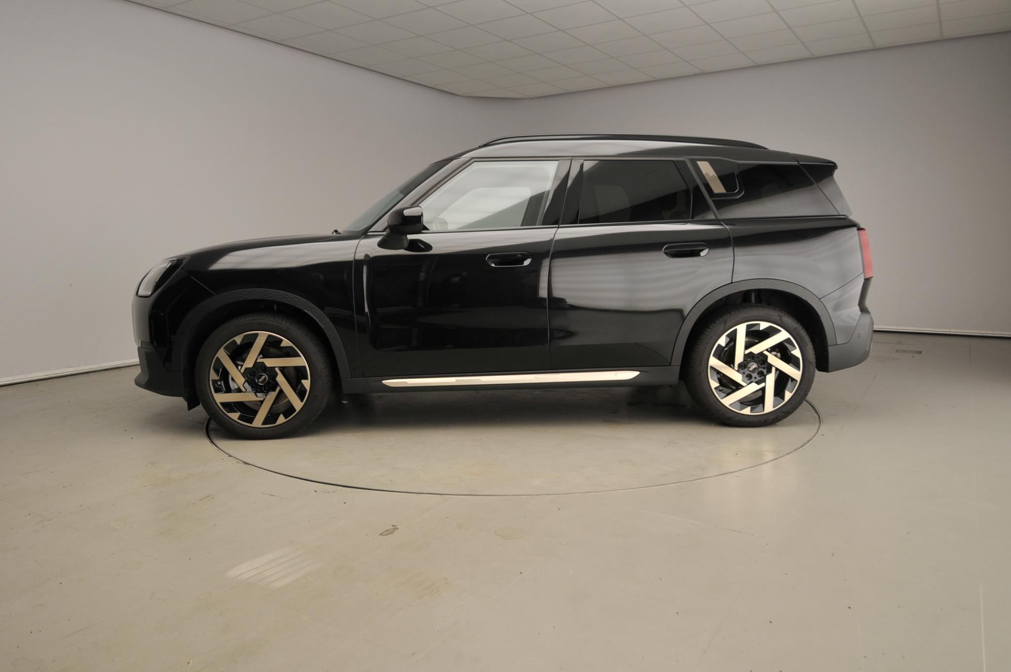MINI Countryman 1.5 C Favoured M - Afbeelding 2