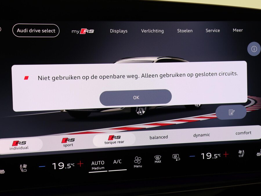 Audi RS5 Avant e-hybrid Quattro