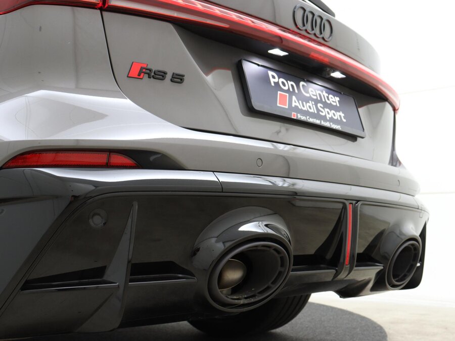 Audi RS5 Avant e-hybrid Quattro
