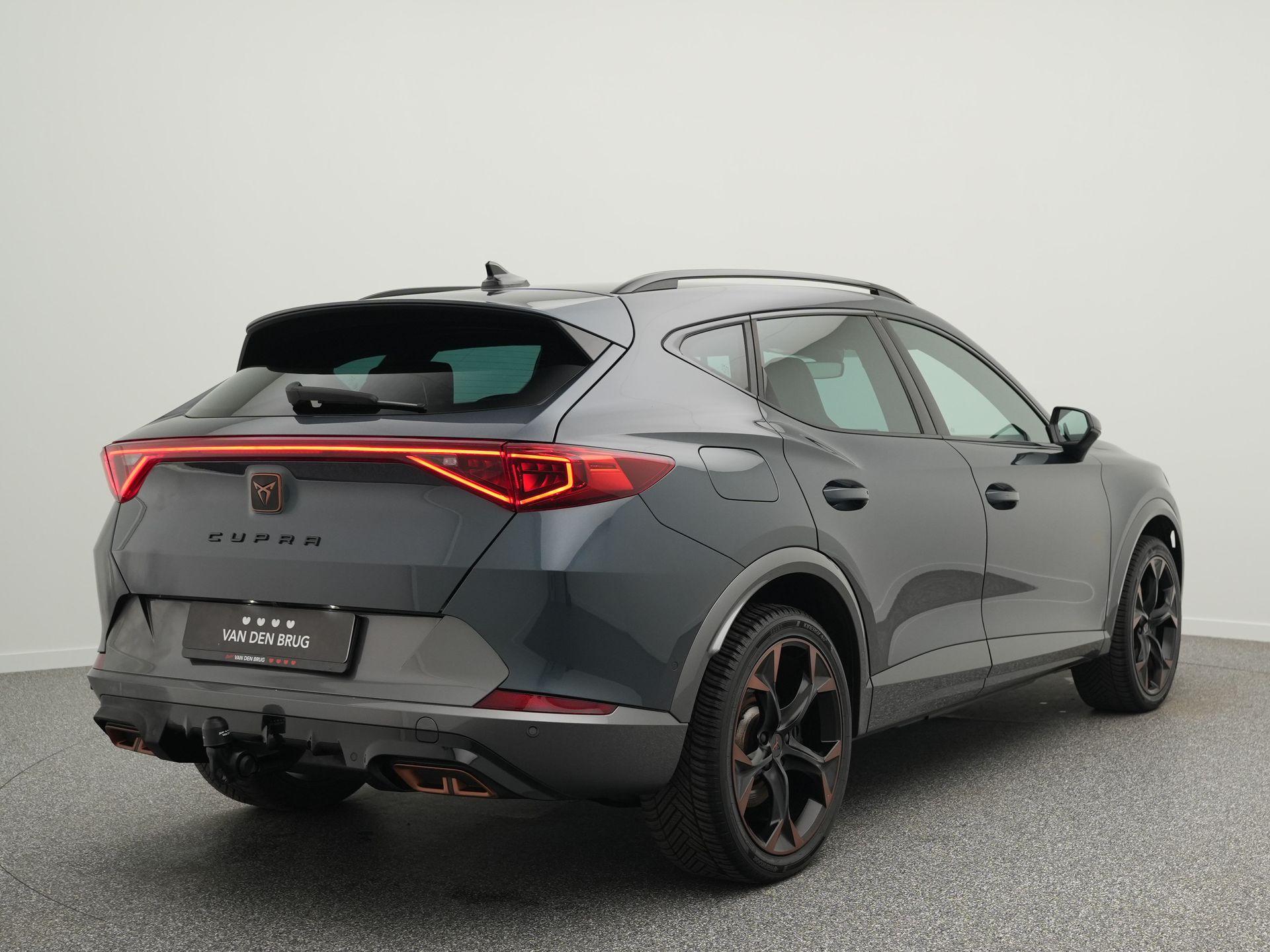 CUPRA Formentor 1.4 e-Hybrid 245pk VZ