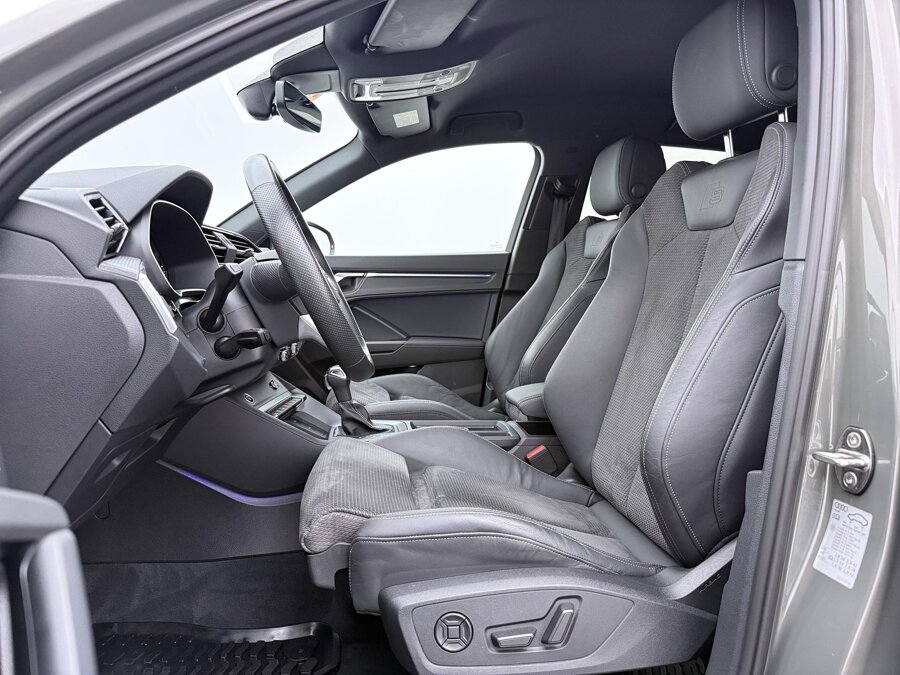 Audi Q3 45 TFSI e S-line
