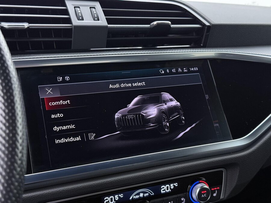 Audi Q3 45 TFSI e S-line
