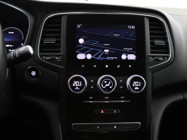 EASY LINK multimedia- en navigatiesysteem met 7" touchscreen
