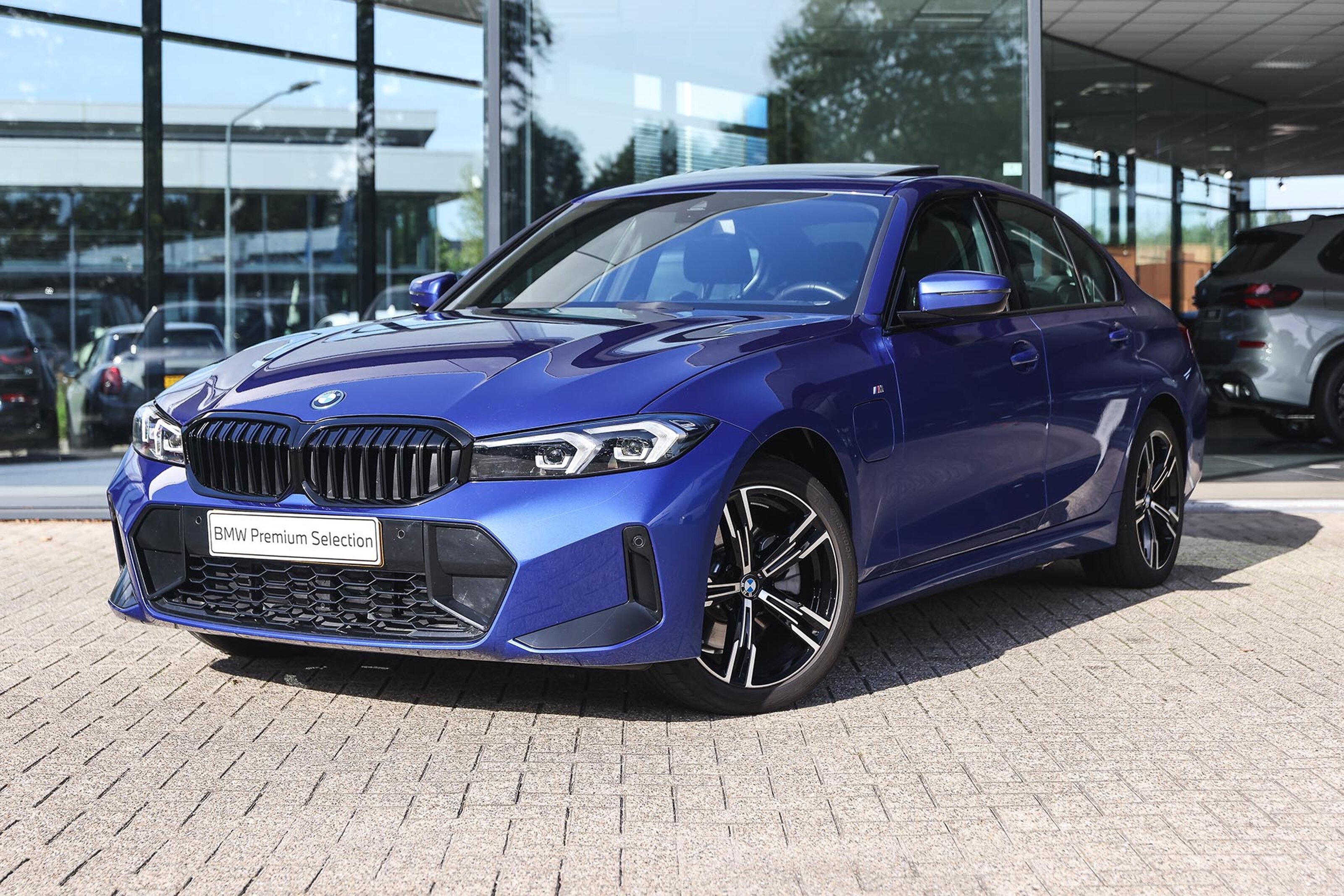 BMW 3 Serie 330e M Sport Automaat