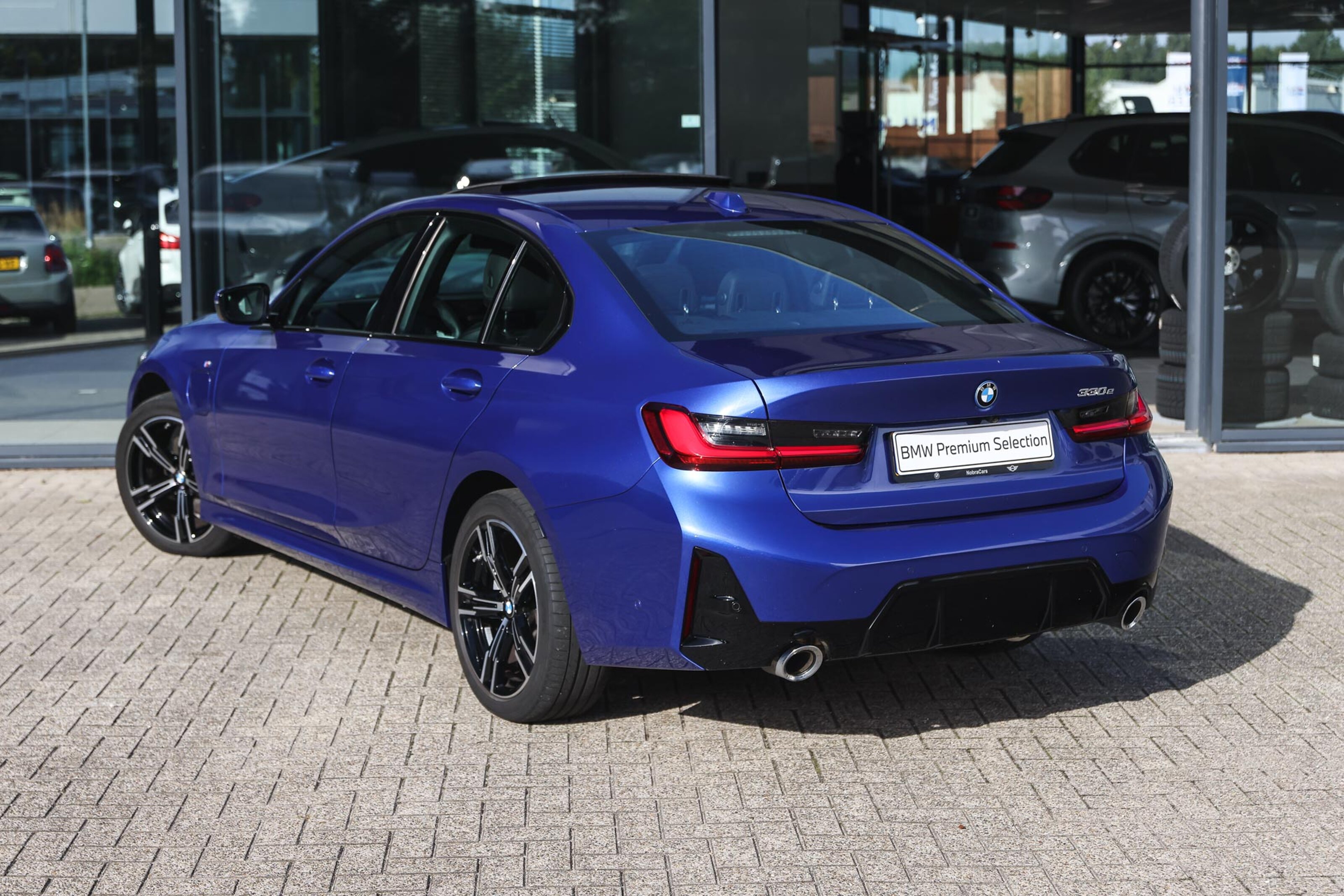 BMW 3 Serie 330e M Sport Automaat