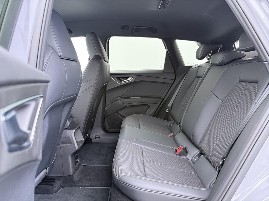 Audi Q4 e-tron 45 quattro S Edition Competition 82 kWh