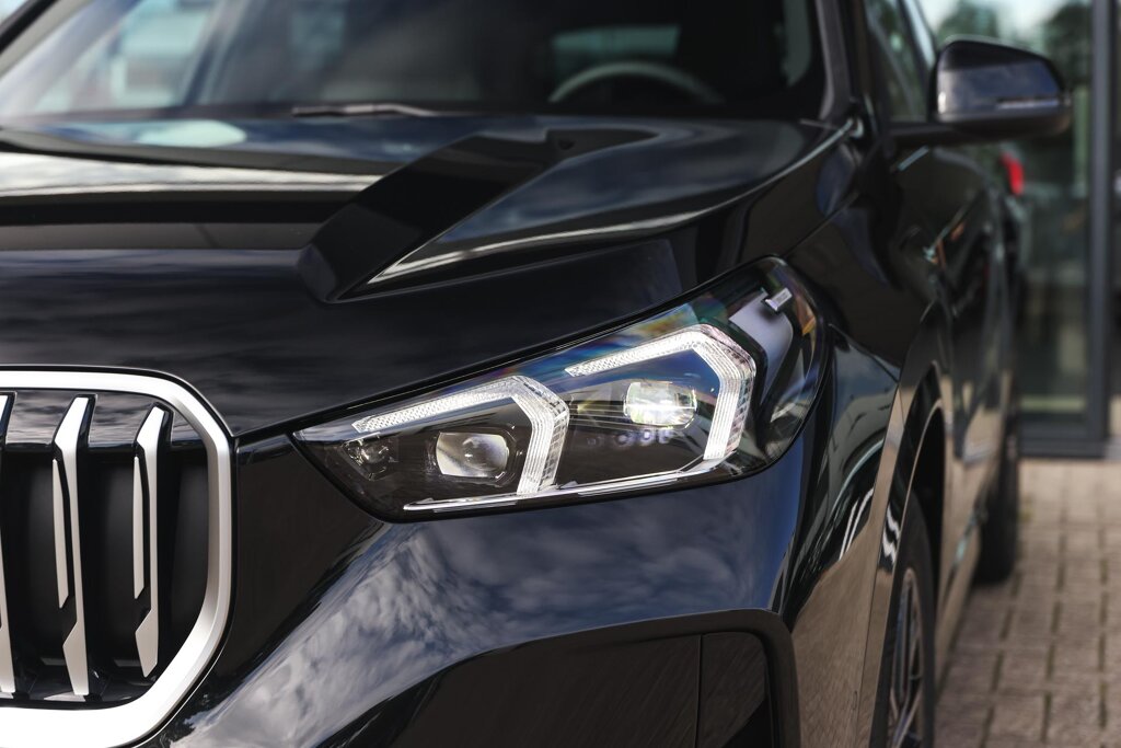 BMW X1 28
