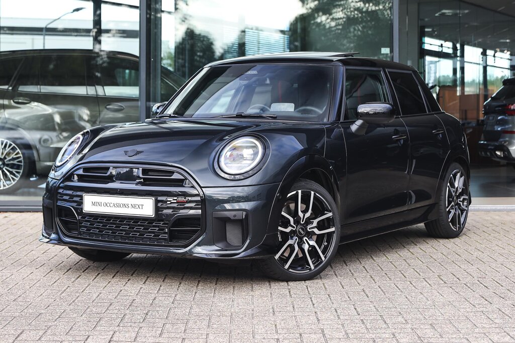 MINI 5-Deurs 1