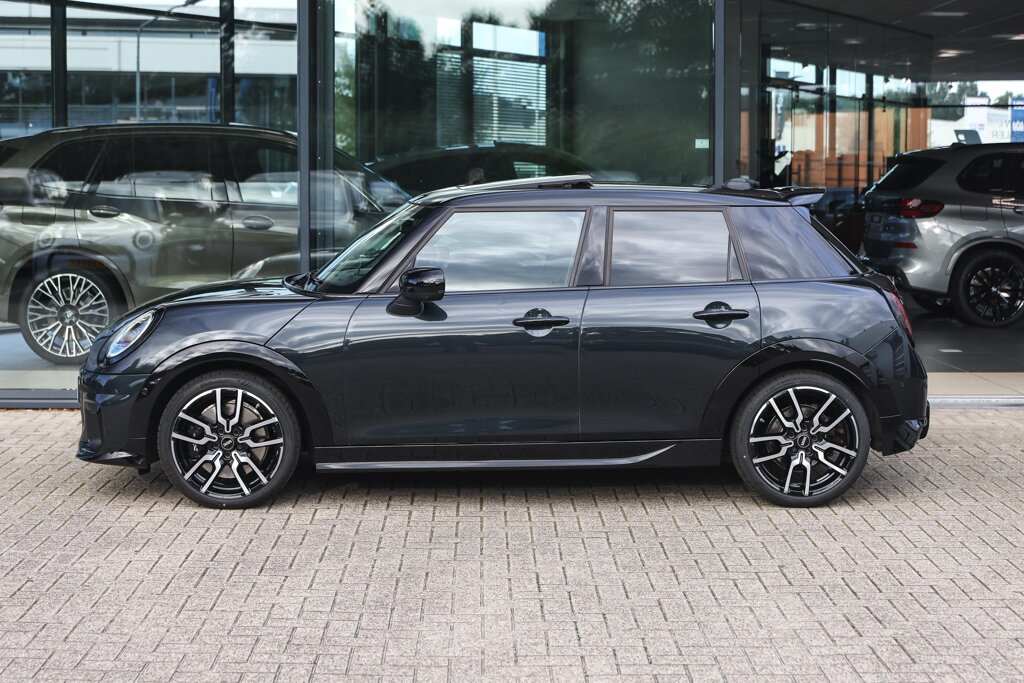 MINI 5-Deurs 8