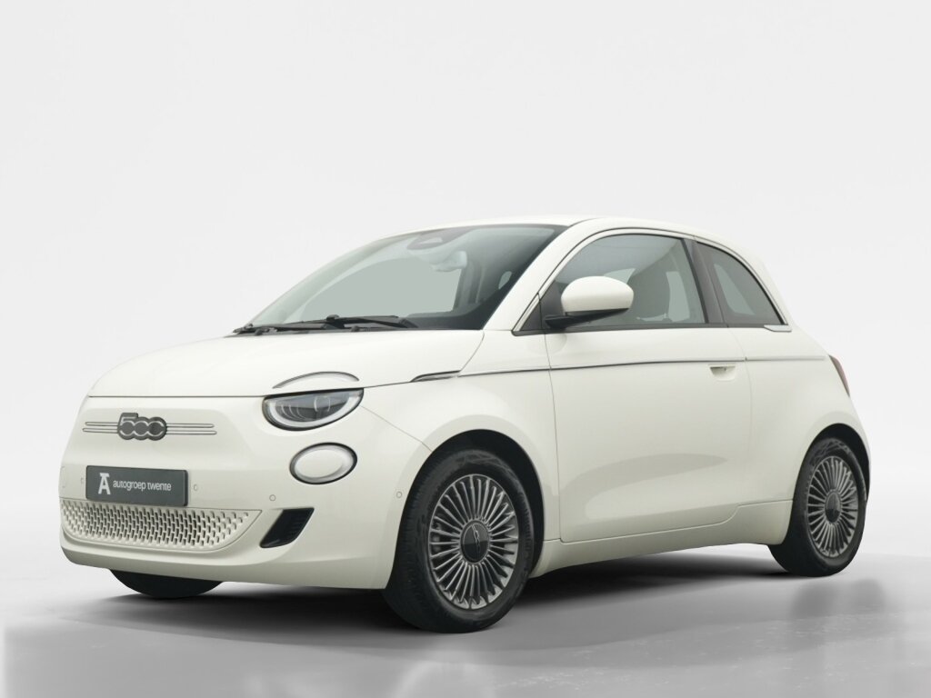 Fiat 500e Icon 42 kWh | Cruise Control | Camera | Carplay | Stoelverwarming | LM velgen |
