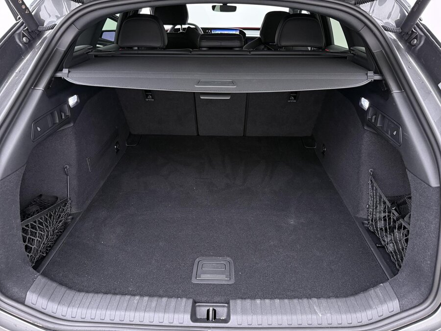 Audi S6 Avant e-tron 100kWh 370 kW / 503 PK