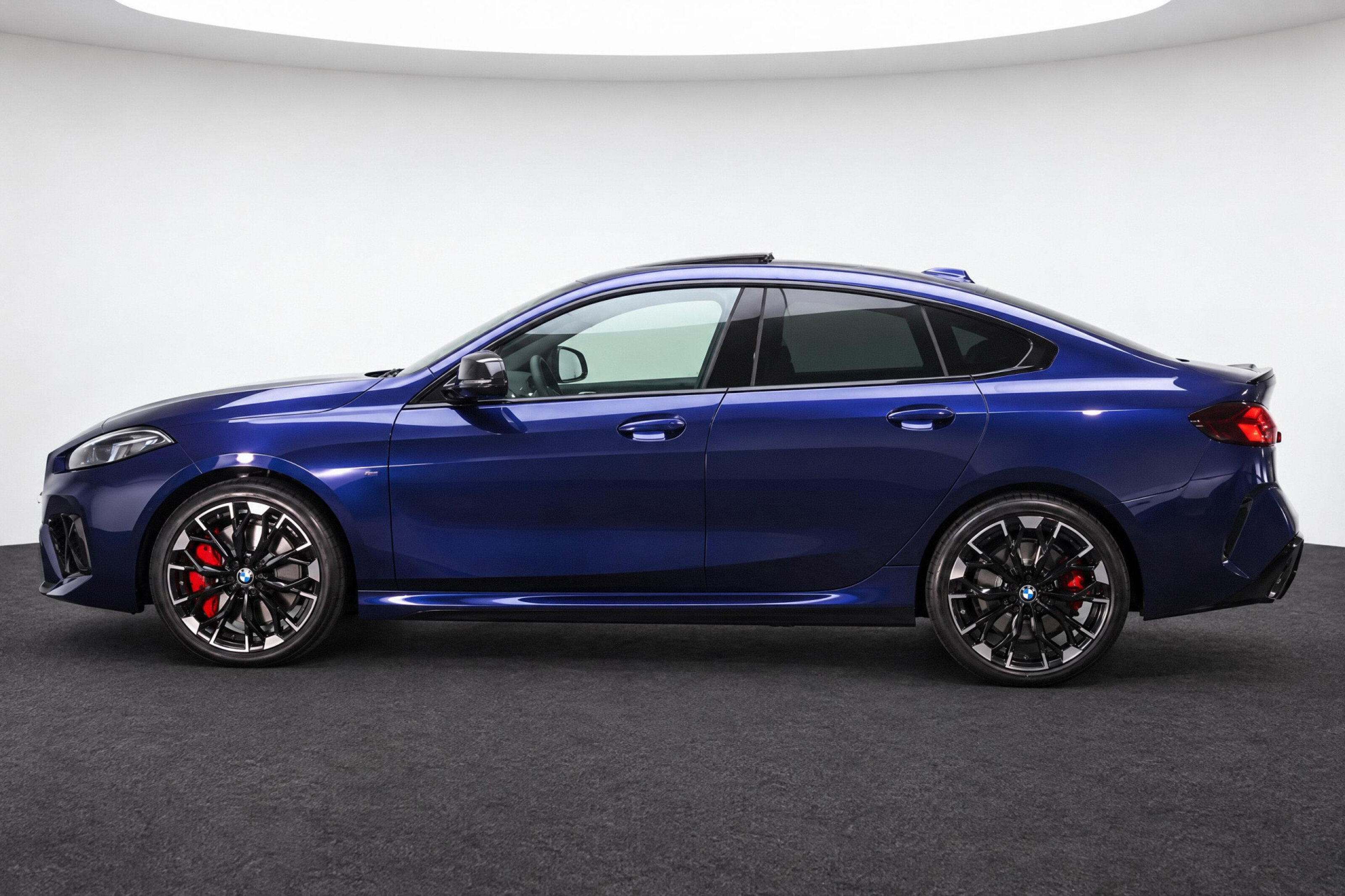 BMW 2 Serie Gran Coupé M235 xDrive High Executive Automaat