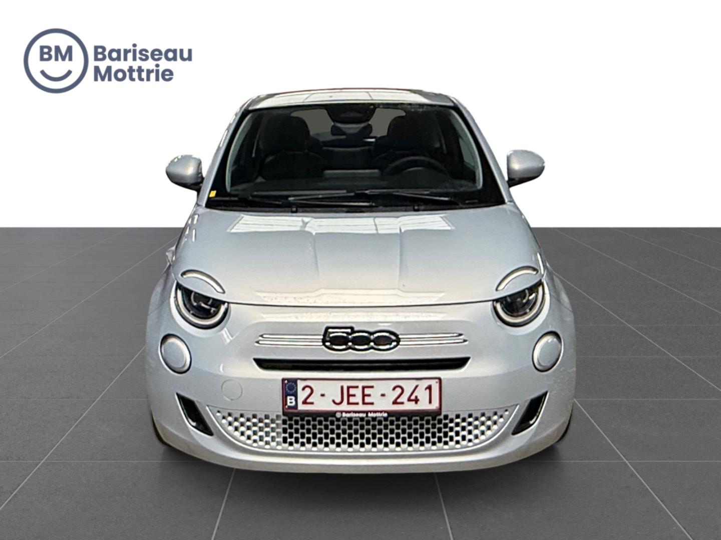 Fiat 500 1.0 MHEV Icon 3 1 3d 48kW - Image 2