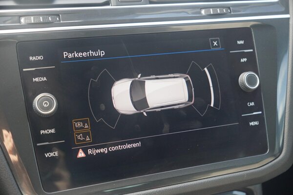 parkeersensor voor en achter parkeersensor voor en achter