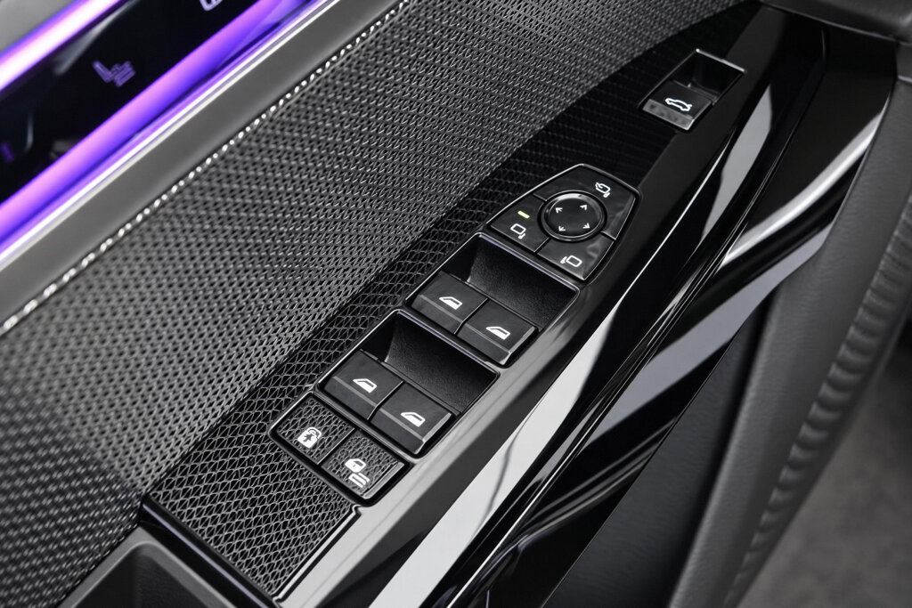 BMW i7 15