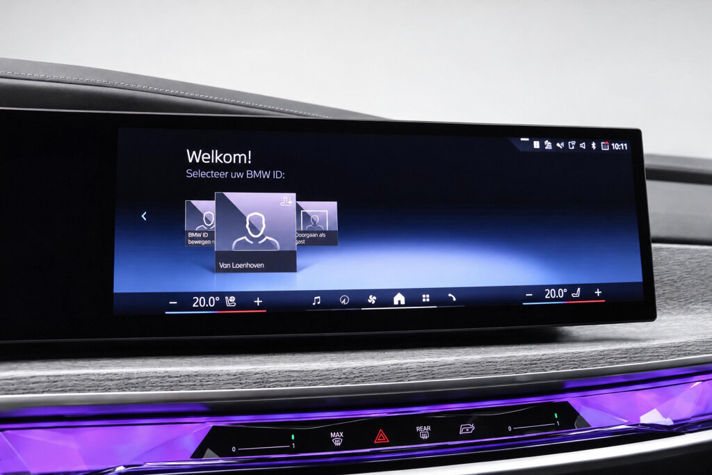 BMW i7 23