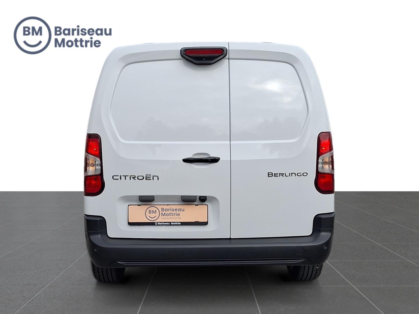 Citroën Berlingo L2H1 XL 3-ZIT *HOUTEN VLOER*MAGIC CARGO*CAMERA ACHTER*SENSOREN VOOR EN ACHTER*KLIMAATREGELING*DAB*GPS*CARPLAY* - Image 5