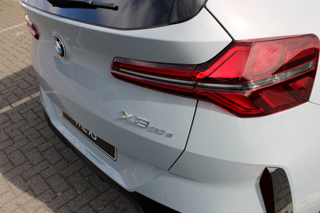 BMW X3 6