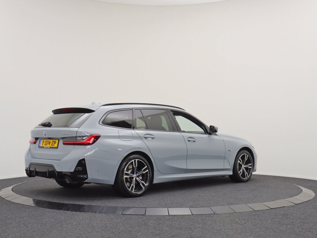 BMW 3 Serie Touring 330e M SPORT + Innovation | Elek. Trekhaak | ACC | HUD - Afbeelding 2