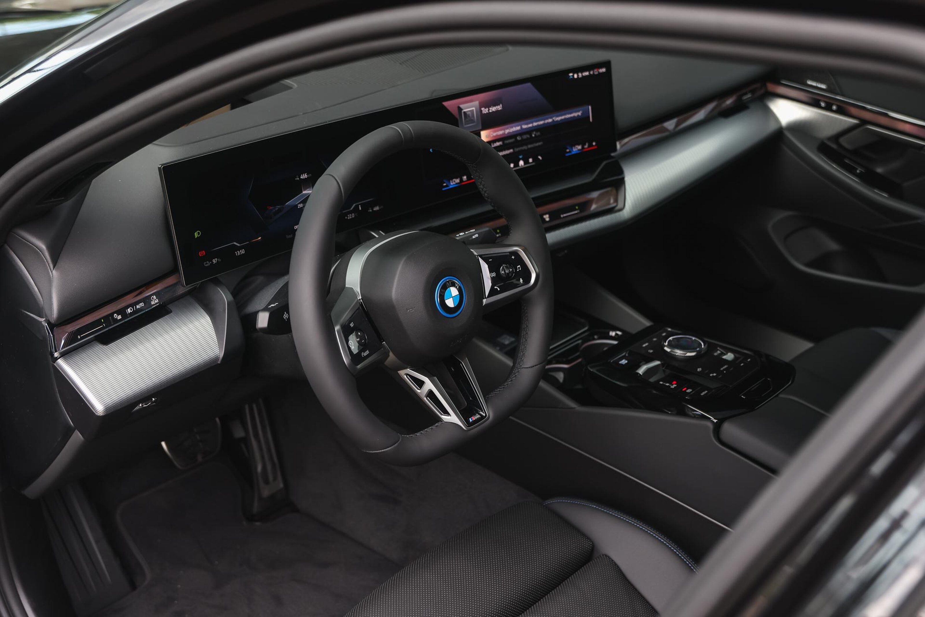 BMW i5 9
