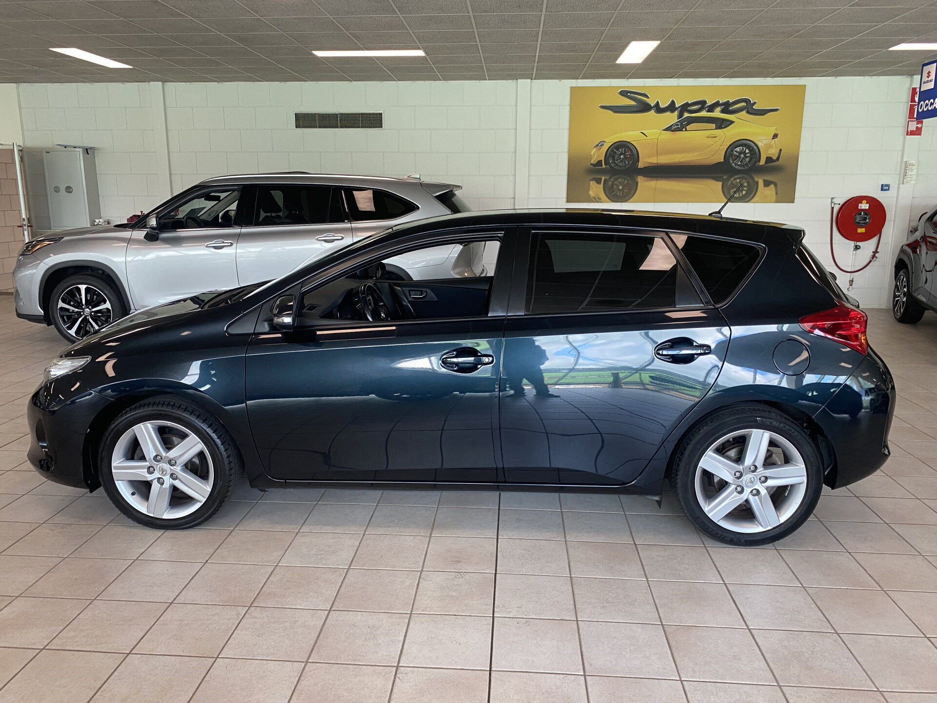 Toyota Auris 1.6 Dynamic - Afbeelding 2