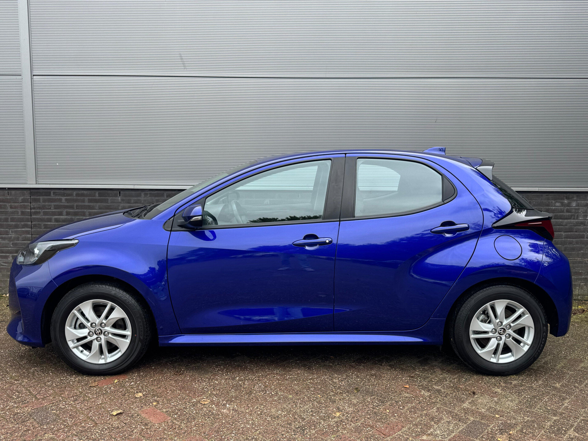 Toyota Yaris 1.5 Hybrid 115 Active Limited - Afbeelding 2
