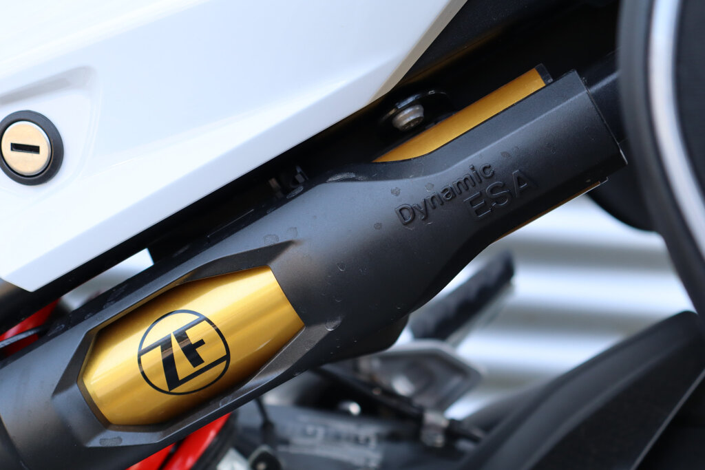 BMW F 900 R 12