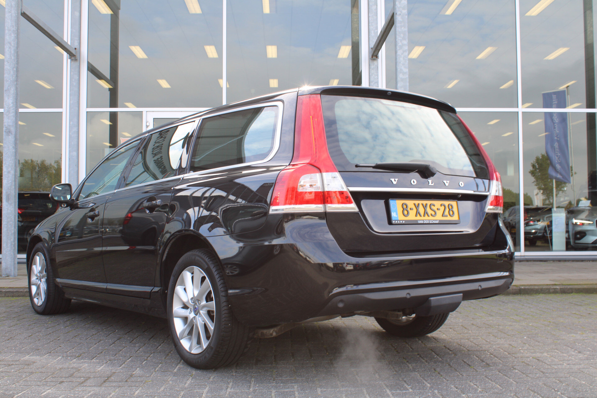 Volvo V70 T4 180PK Automaat Summum - Afbeelding 3