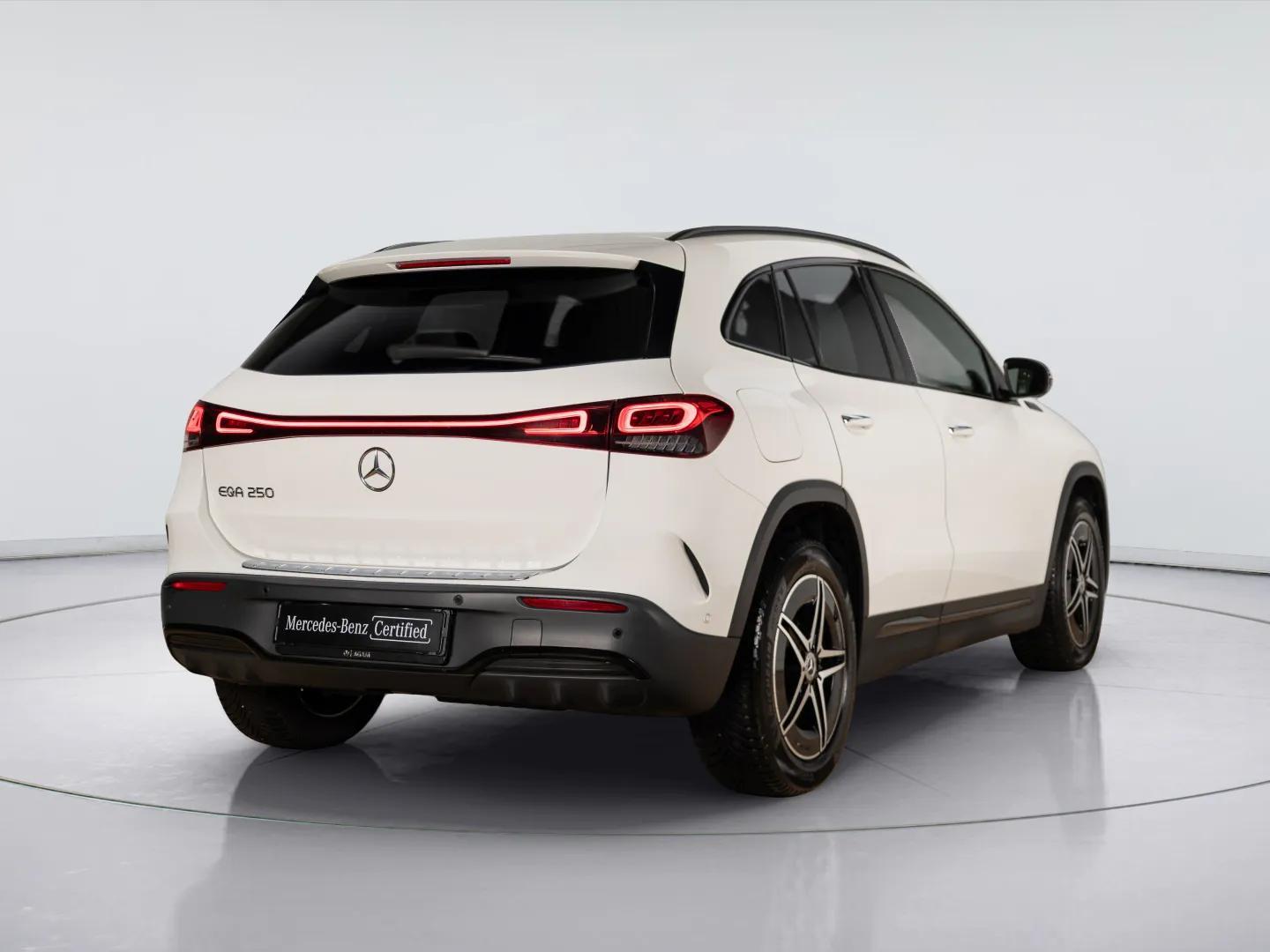 Mercedes-Benz EQA 250 AMG Line 67 kWh - Afbeelding 2