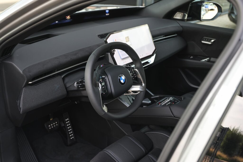 BMW iX3 10