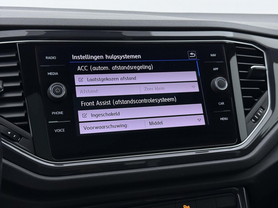 Volkswagen T-Roc 1.5 TSI Sport