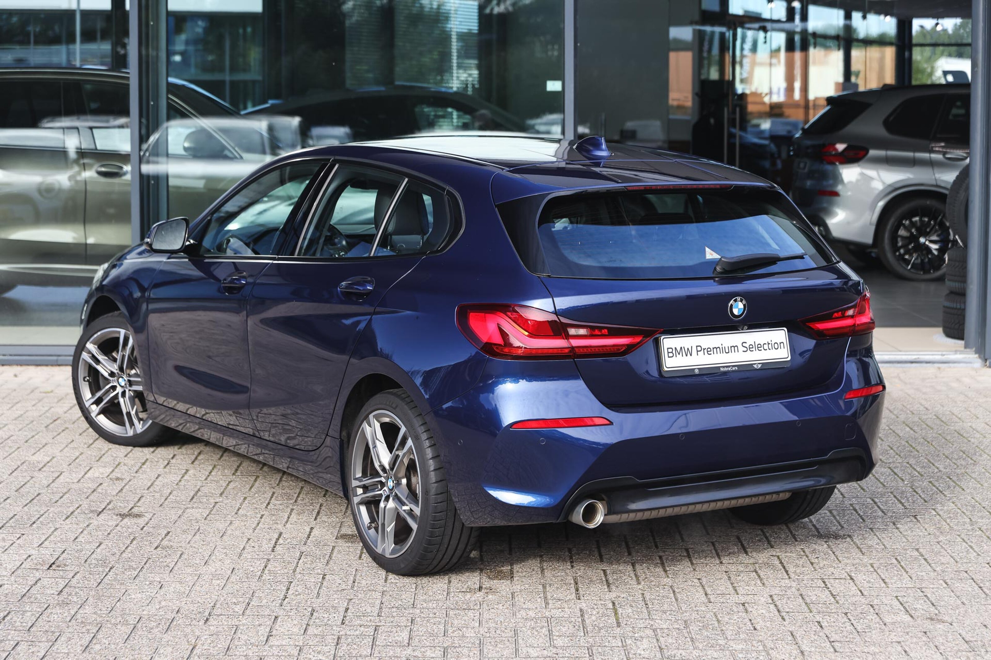 BMW 1 Serie 118i High Executive Sport Line Automaat