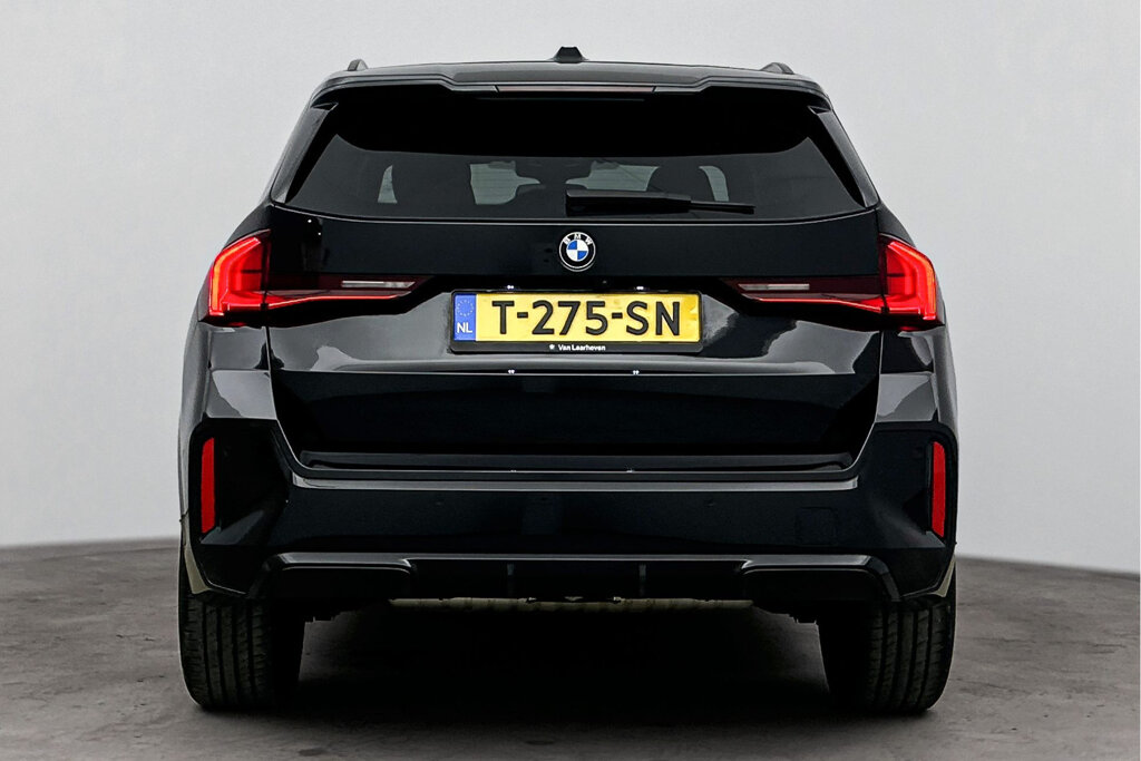 BMW X1 3