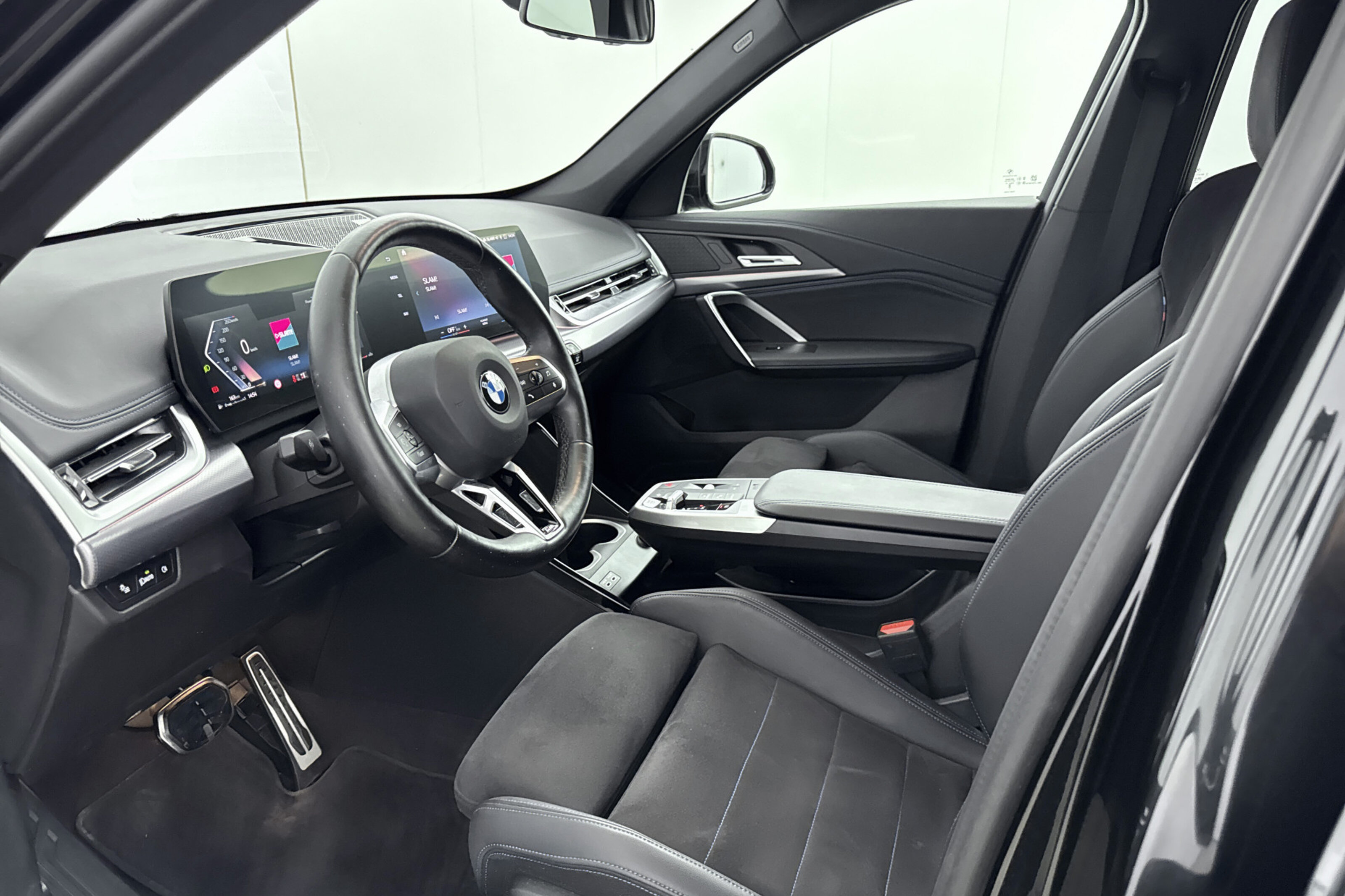 BMW X1 8