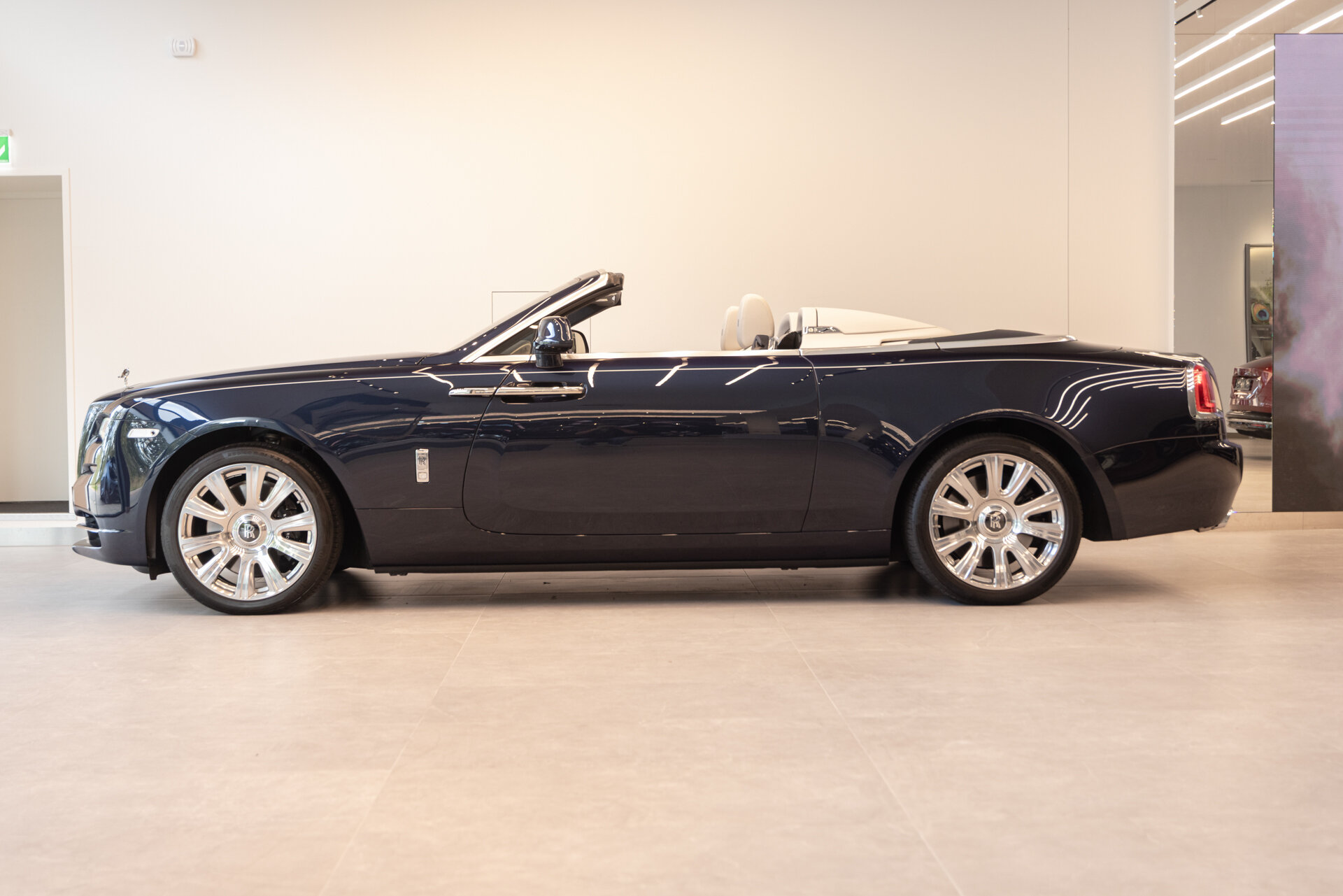 Rolls-Royce Dawn - foto 2